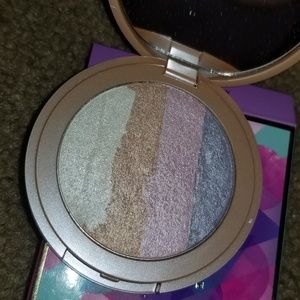 Tarte limited edition rainbow highlighter